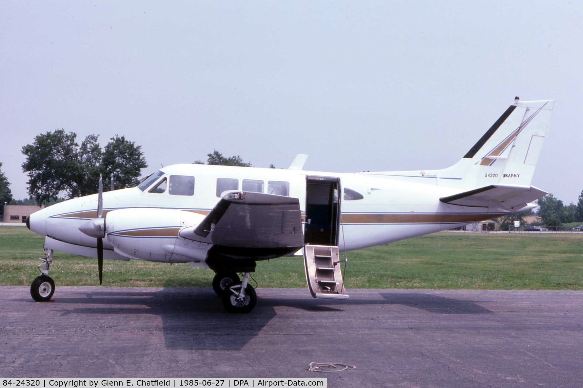 84-24320, 1968 Beech 65-B80 Queen Air C/N LD-388, When still active with the Army as 84-24320