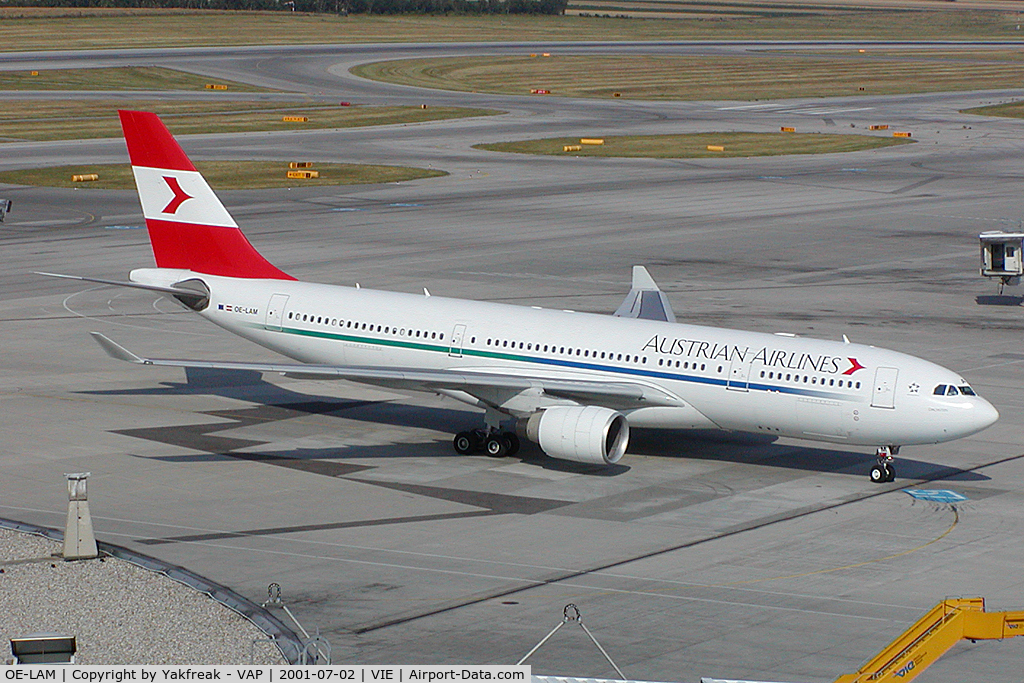 OE-LAM, 1998 Airbus A330-223 C/N 223, Austrian Airlines Airbus 330-200