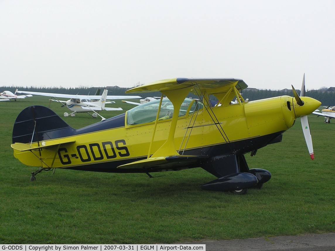 G-ODDS, 1980 Aerotek Pitts S-2A Special C/N 2225, Pitts S2 in new colour scheme