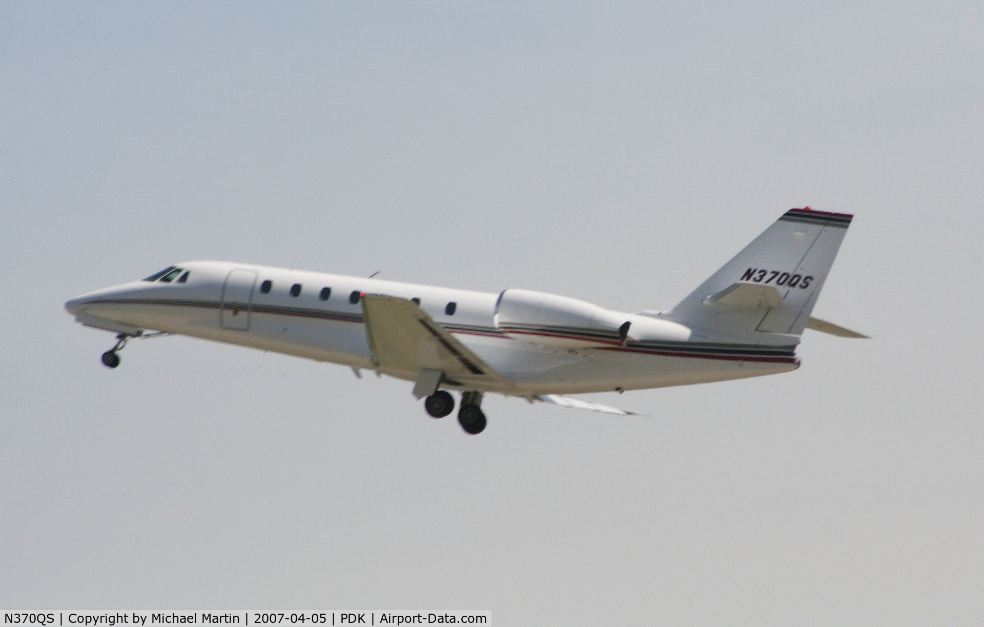 N370QS, 2006 Cessna 680 Citation Sovereign C/N 680-0099, Execjet 370 departing PDK enroute to DTS