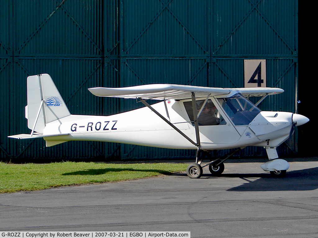 G-ROZZ, 2004 Comco Ikarus C42 FB80 C/N 0407-6607, Ikarus C42 FB 80
