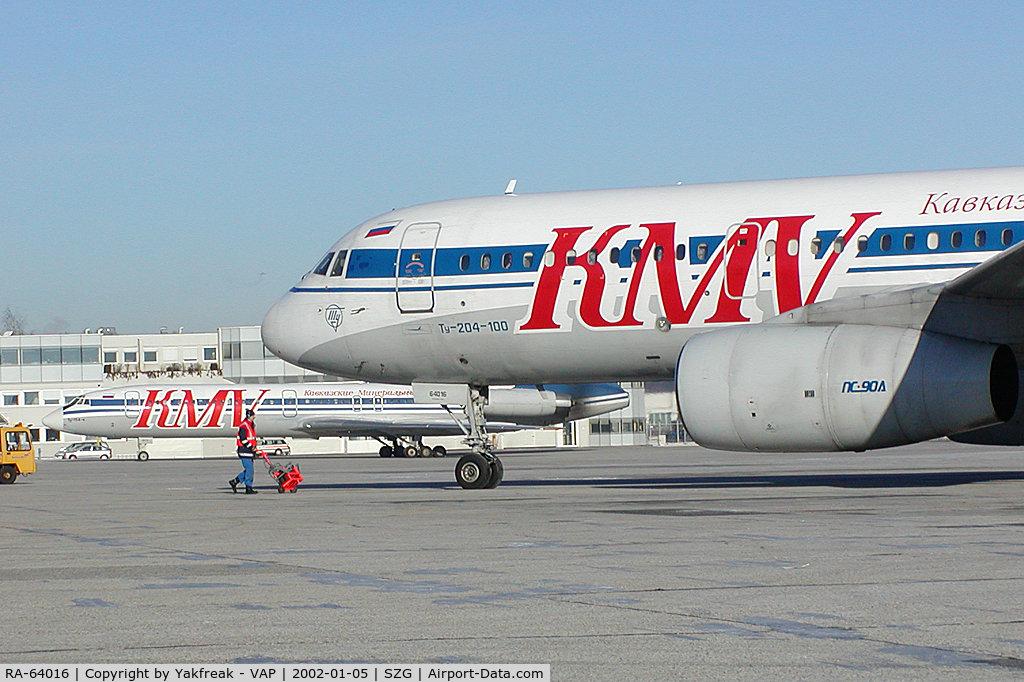 RA-64016, 1995 Tupolev Tu-204-100 C/N 1450742364016, KMV Tupolev 204