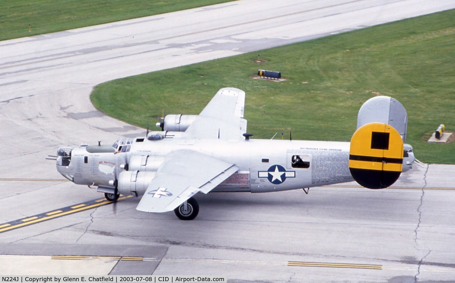 N224J, 1944 Consolidated B-24J-85-CF Liberator C/N 1347 (44-44052), Taxiing for departure
