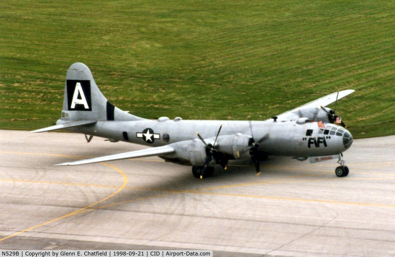 N529B, 1944 Boeing B-29A-60-BN Superfortress C/N 11547, Taxiing in after landing