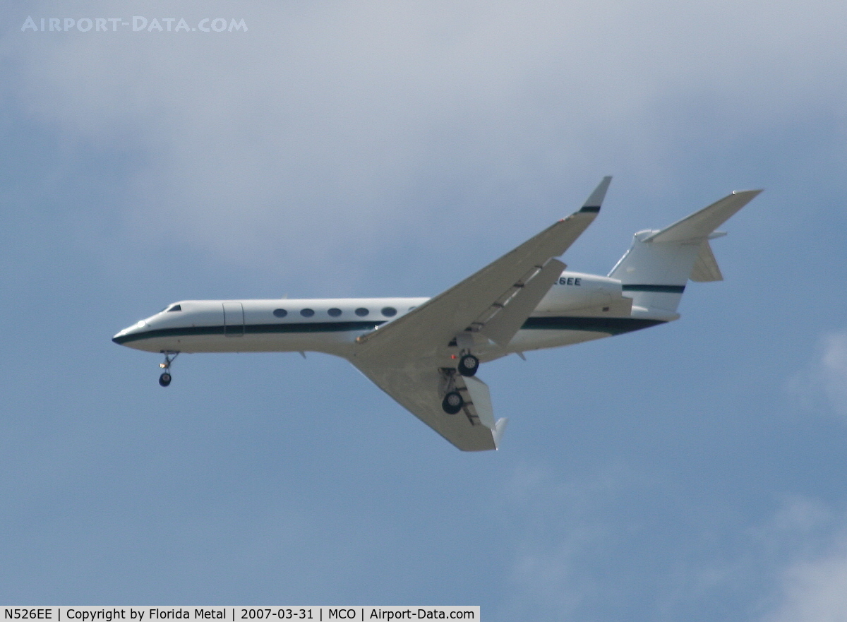 N526EE, 1997 Gulfstream Aerospace G-V C/N 519, G-V