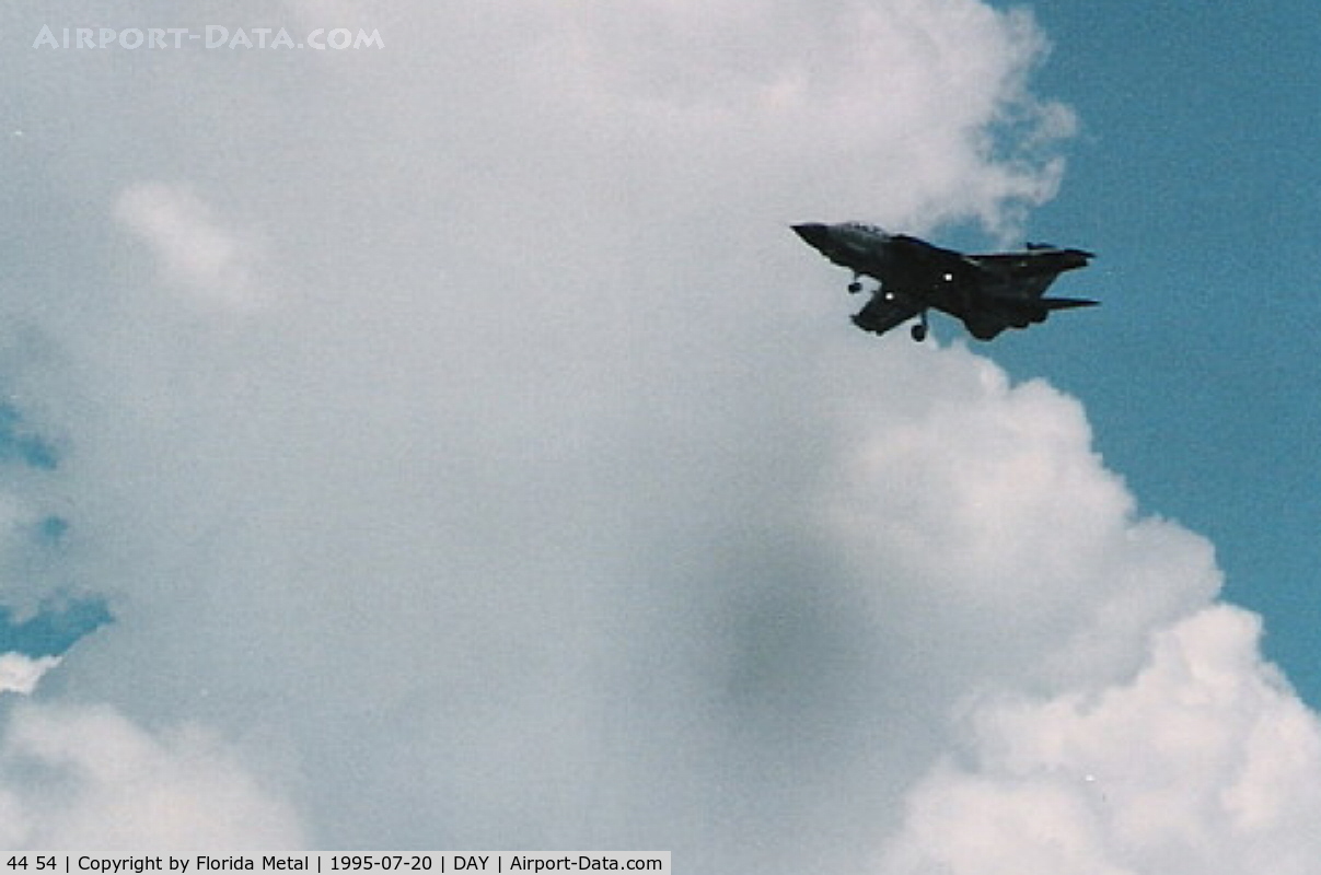 44 54, Panavia Tornado IDS C/N 393/GS111/4154, Tornado