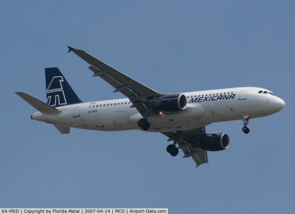 XA-MXD, 2000 Airbus A320-214 C/N 1229, Mexicana