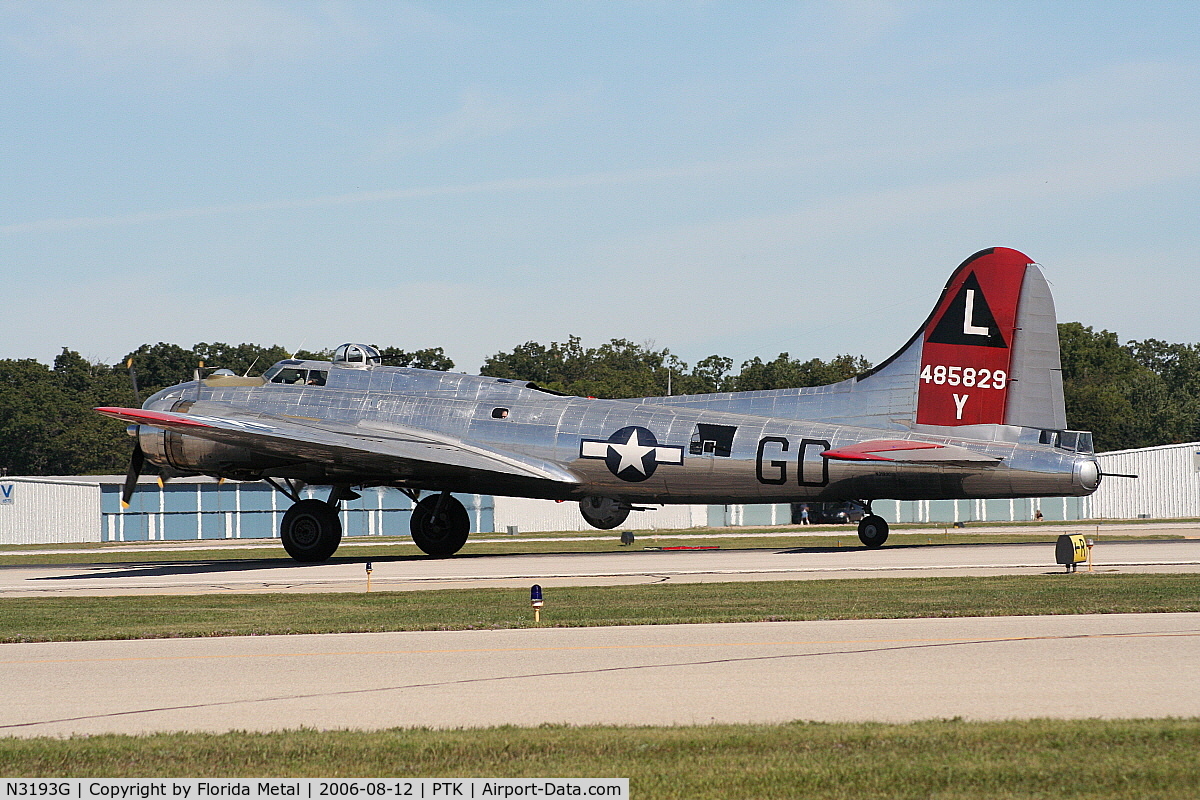 N3193G, 1944 Boeing B-17G Flying Fortress C/N 77255, B-17 Yankee Lady