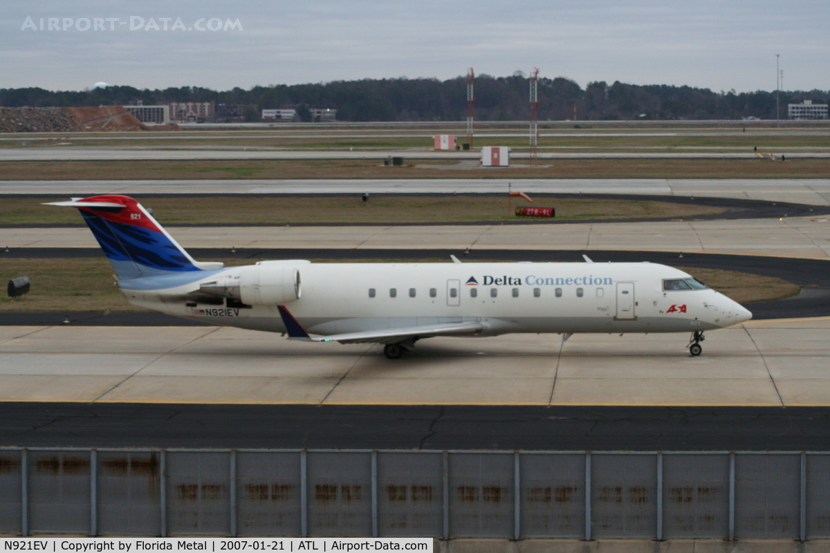 N921EV, 2003 Bombardier CRJ-200ER (CL-600-2B19) C/N 7819, ASA