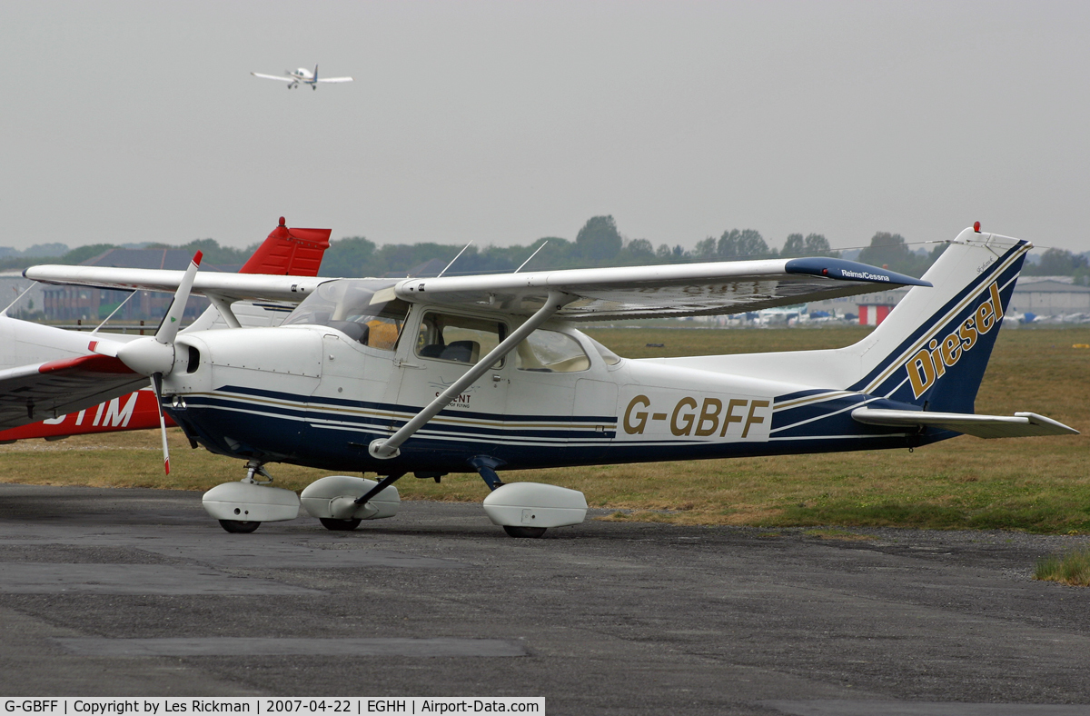 G-GBFF, 1977 Reims F172N Skyhawk C/N 1565, Reims-Cessna F172N Skyhawk