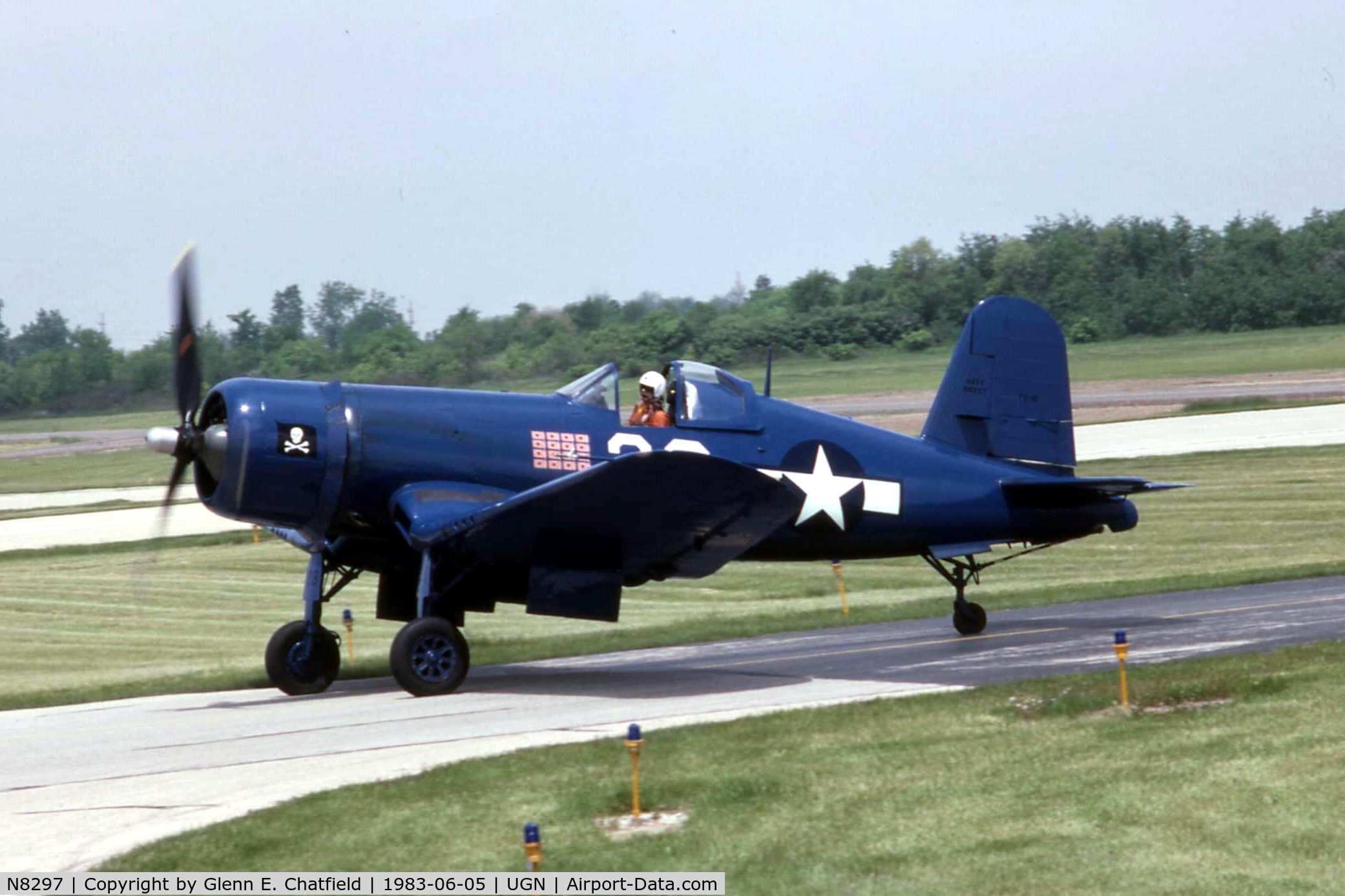 N8297, 1945 Goodyear FG-1D Corsair C/N 3111, Old paint scheme when still N8297