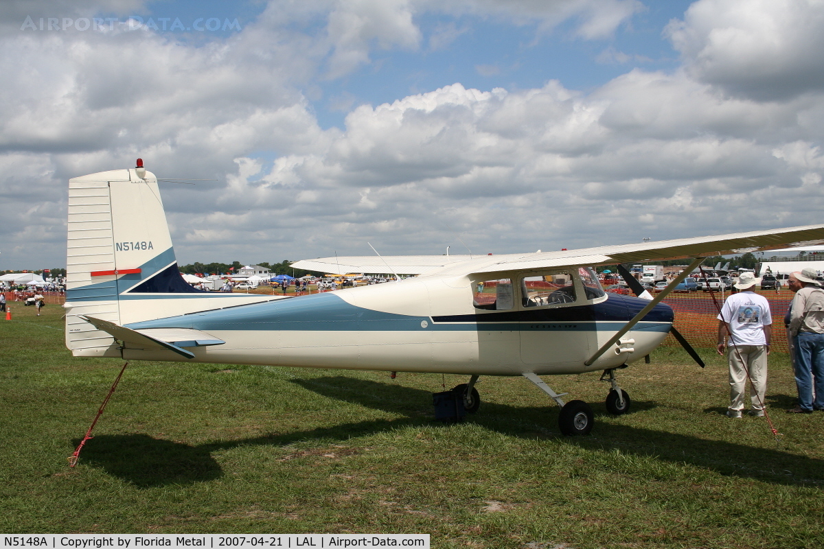 N5148A, 1956 Cessna 172 C/N 28148, 1954 C-172 straight tail