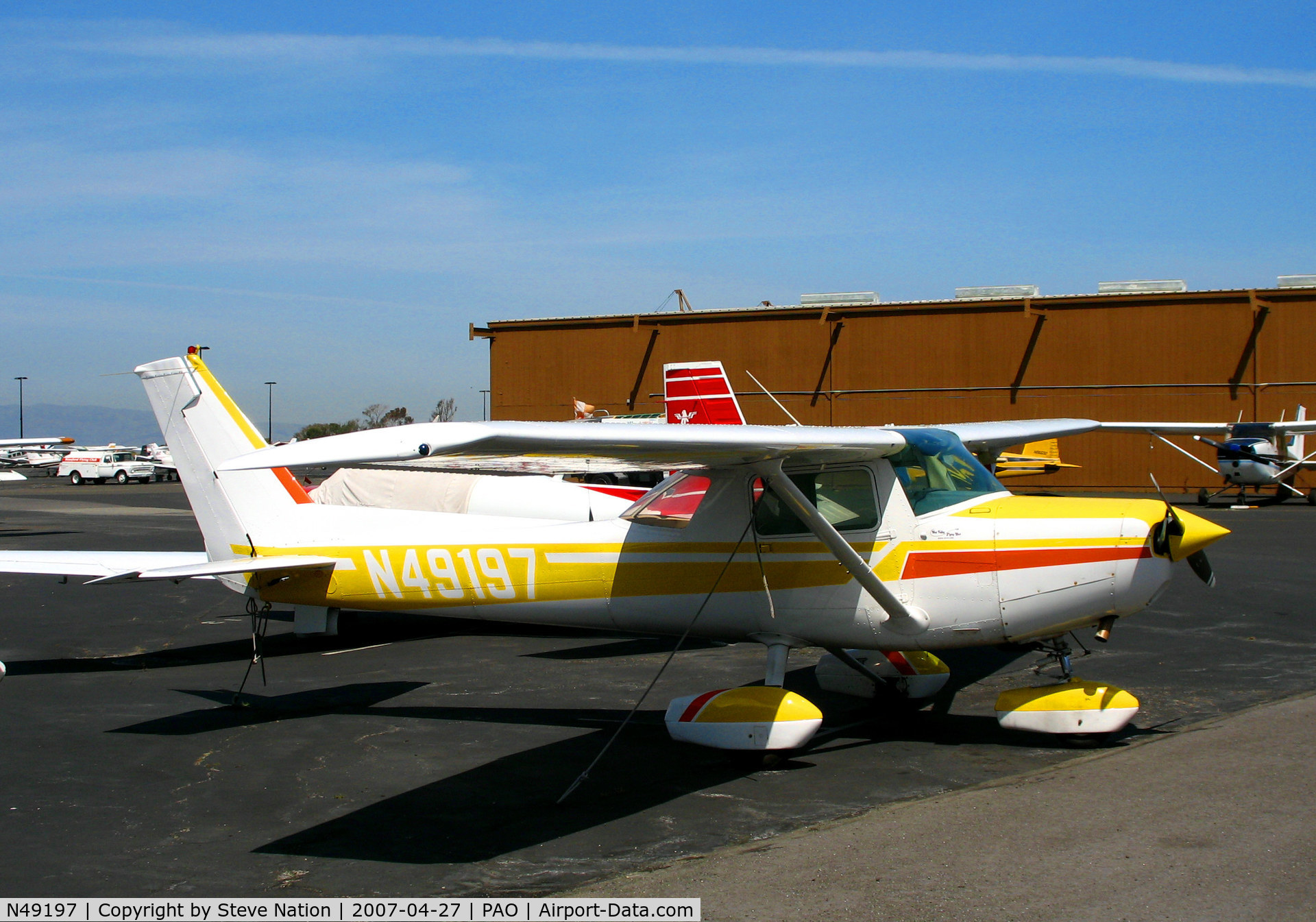 N49197, 1977 Cessna 152 C/N 15281188, 1977 Cessna 152 with silver rudder @ Palo Alto, CA