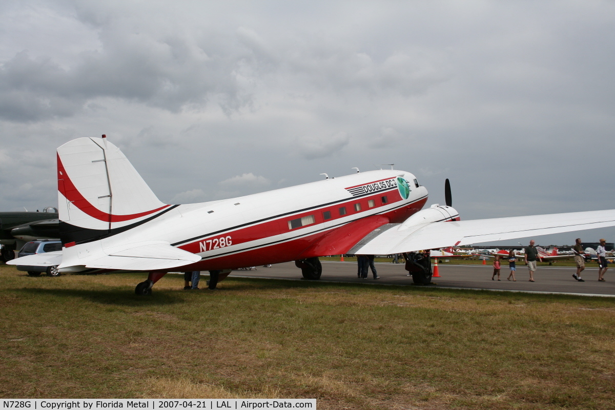 N728G, 1942 Douglas DC-3C (C-47-DL) C/N 4359, DC-3