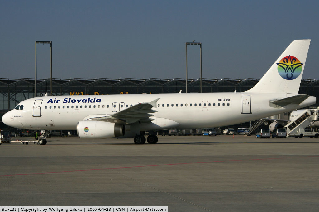 SU-LBI, 1997 Airbus A320-232 C/N 667, visitor