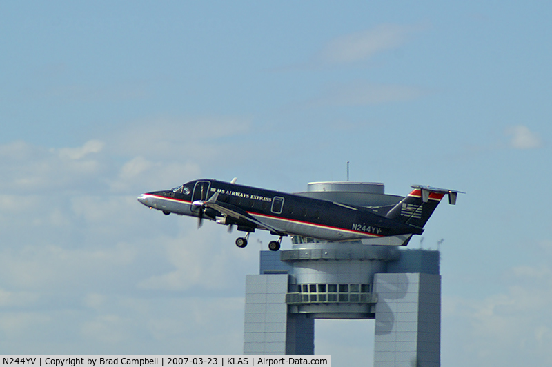 N244YV, 1996 Beech 1900D C/N UE-244, US Airways Express - Mesa Airlines / 1996 Beech 1900D