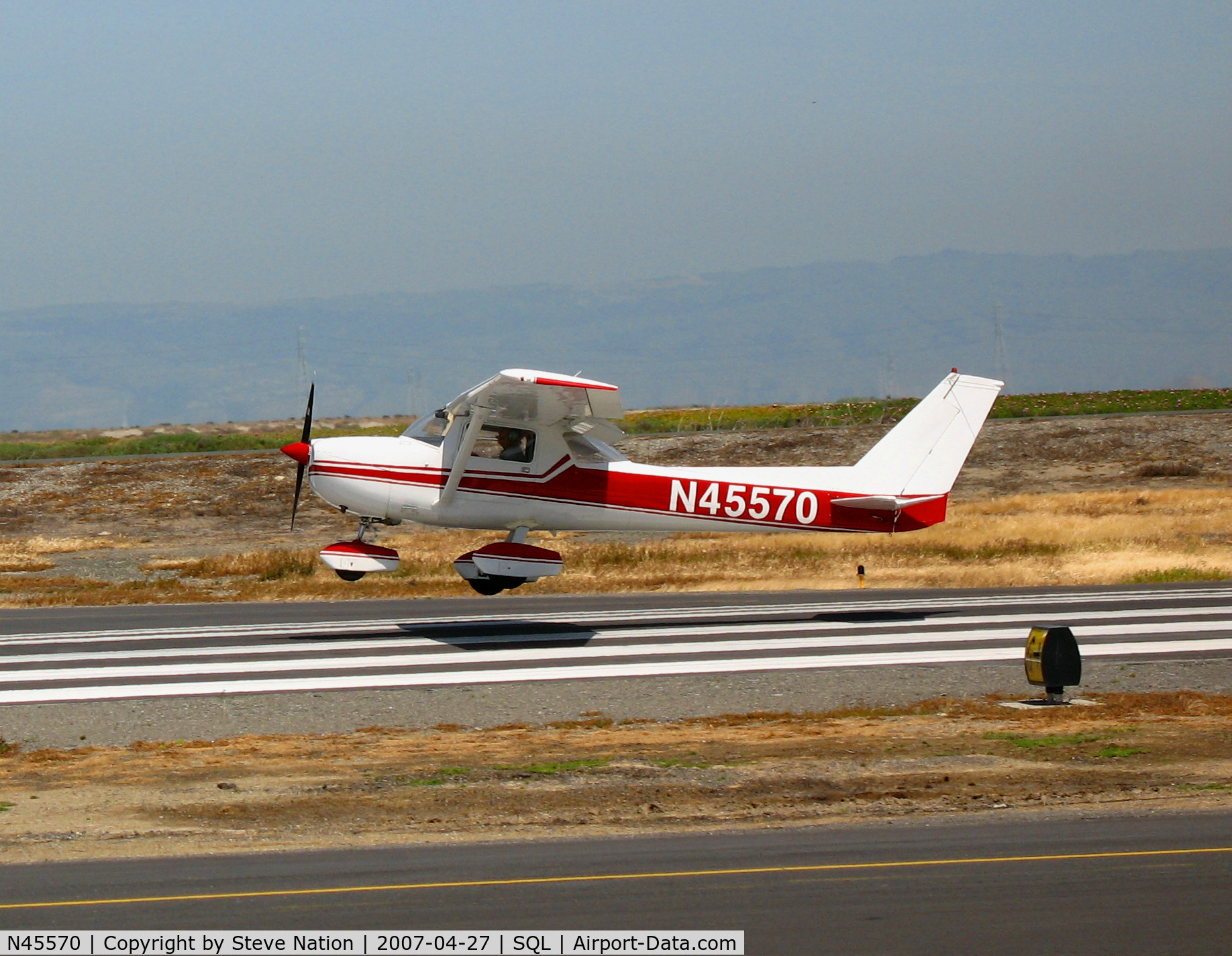 N45570, 1975 Cessna 150M C/N 15076974, San Mateo Flying Club 1975 Cessna 150M on training flight @ San Carlos, CA