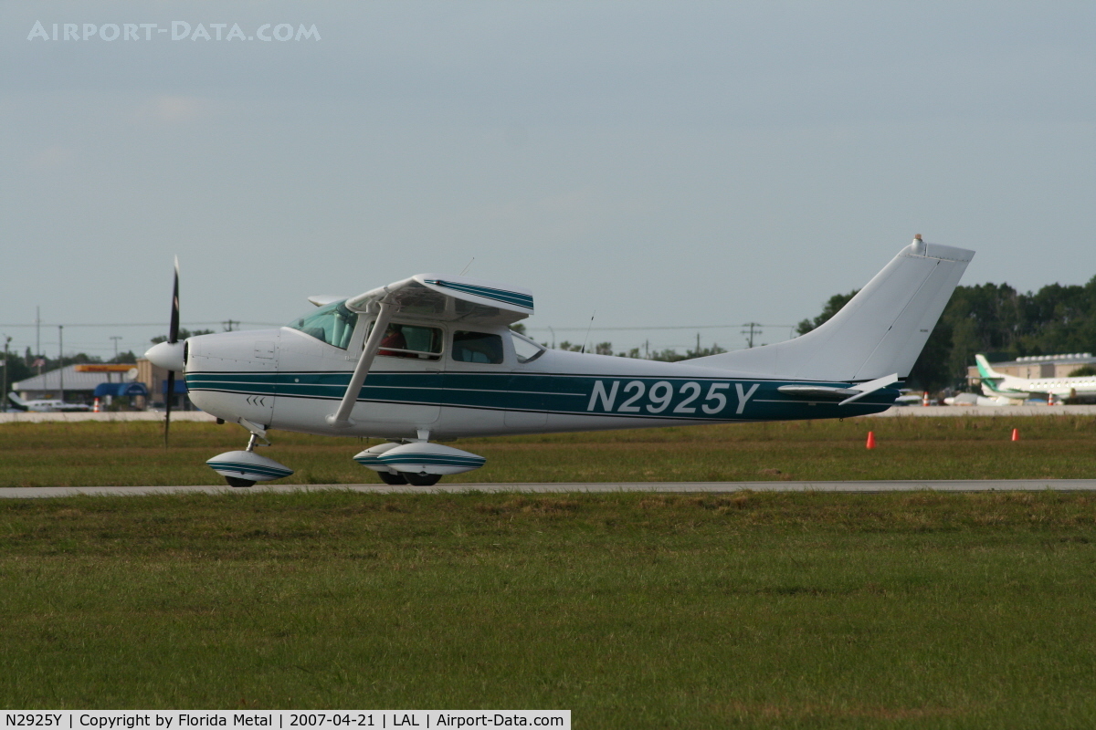 N2925Y, 1962 Cessna 182E Skylane C/N 18253925, C182