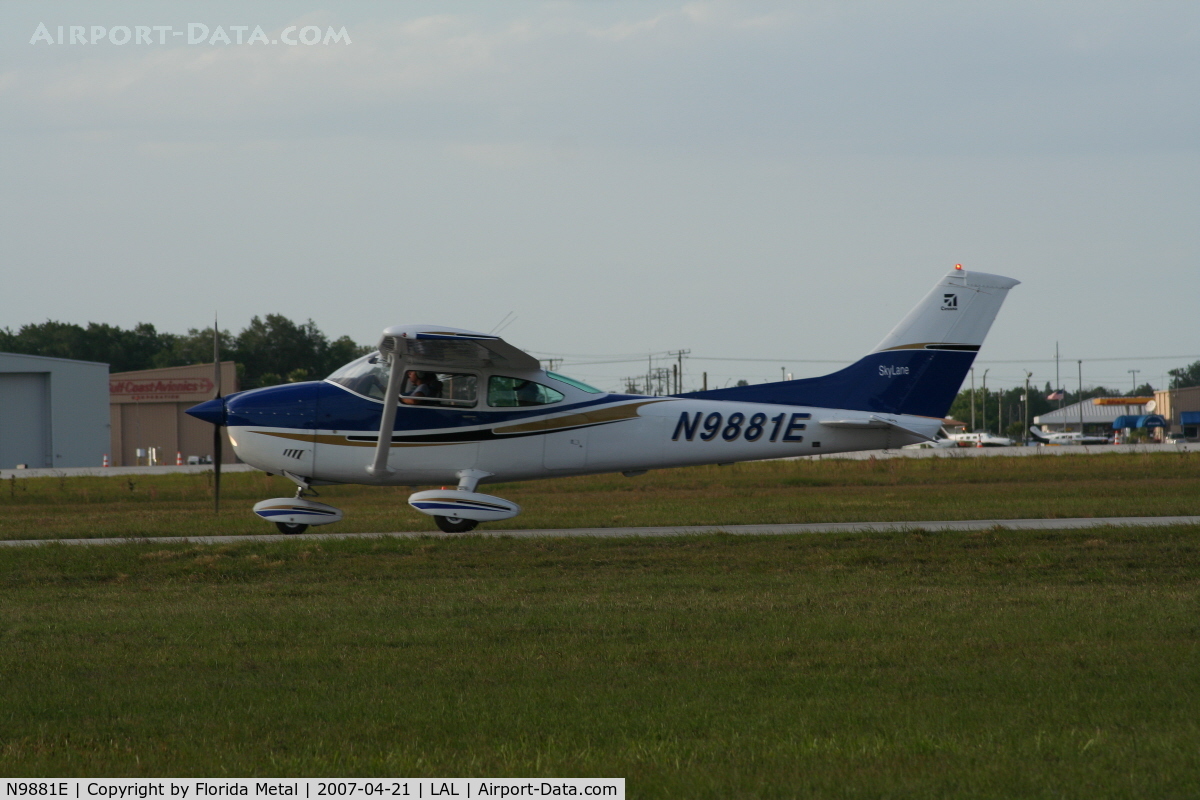 N9881E, 1975 Cessna 182P Skylane C/N 18263942, C182P