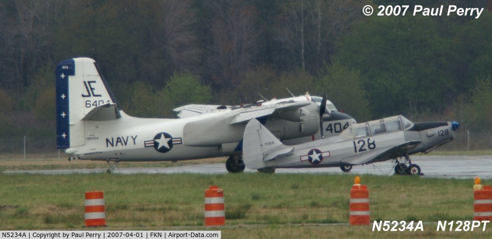 N5234A, Grumman US-2B Tracker (G89) C/N 313, The last time I saw her sharing a ramp.  She will be missed