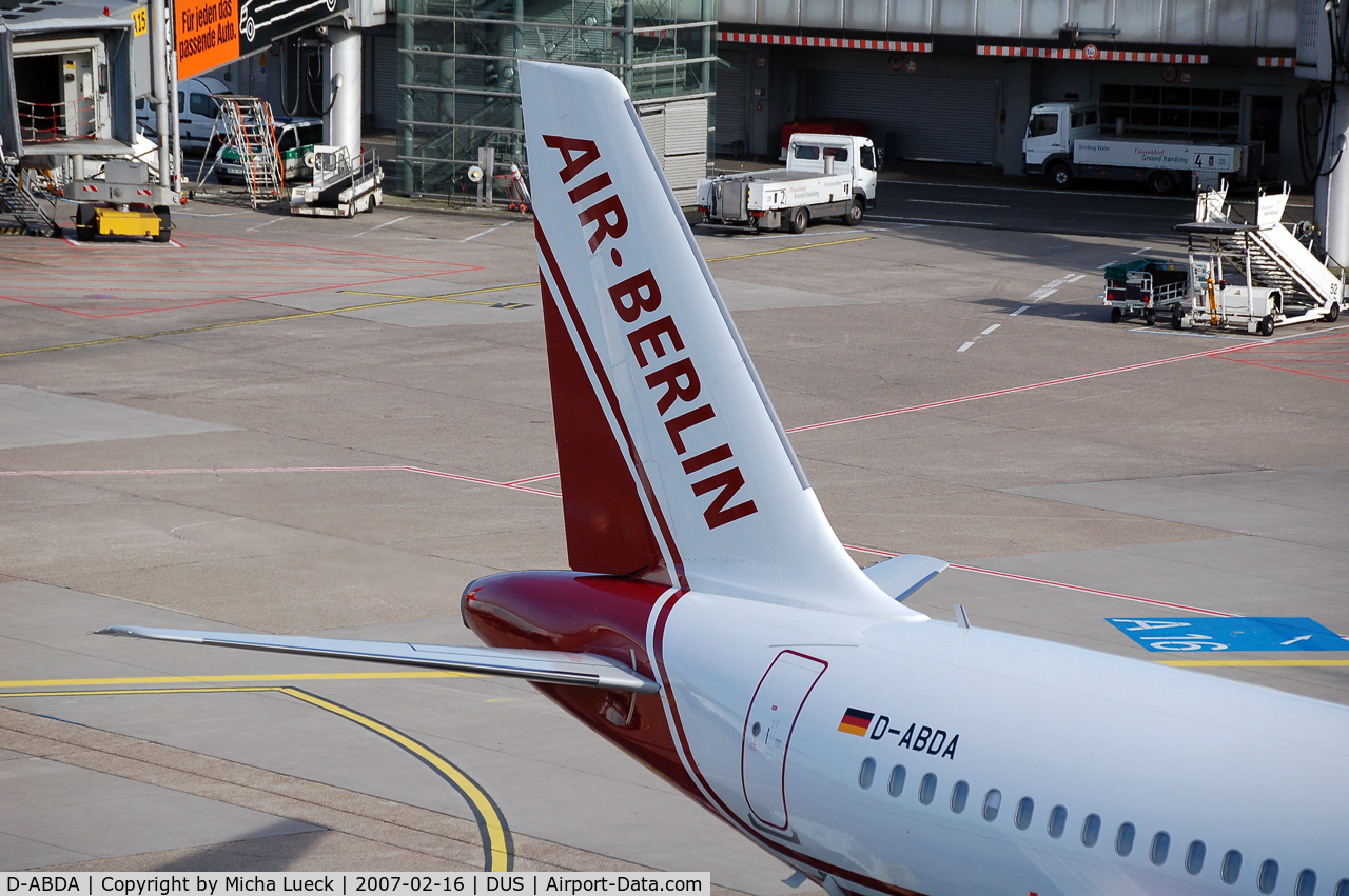 D-ABDA, 2005 Airbus A320-214 C/N 2539, Tail