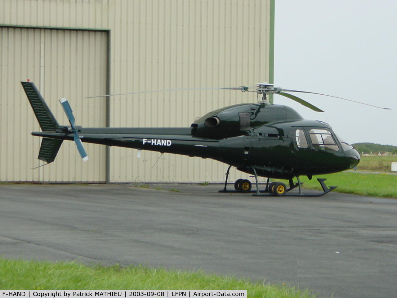 F-HAND, 1996 Eurocopter AS-355N Ecureuil 2 C/N 5621, in the front of Ixair