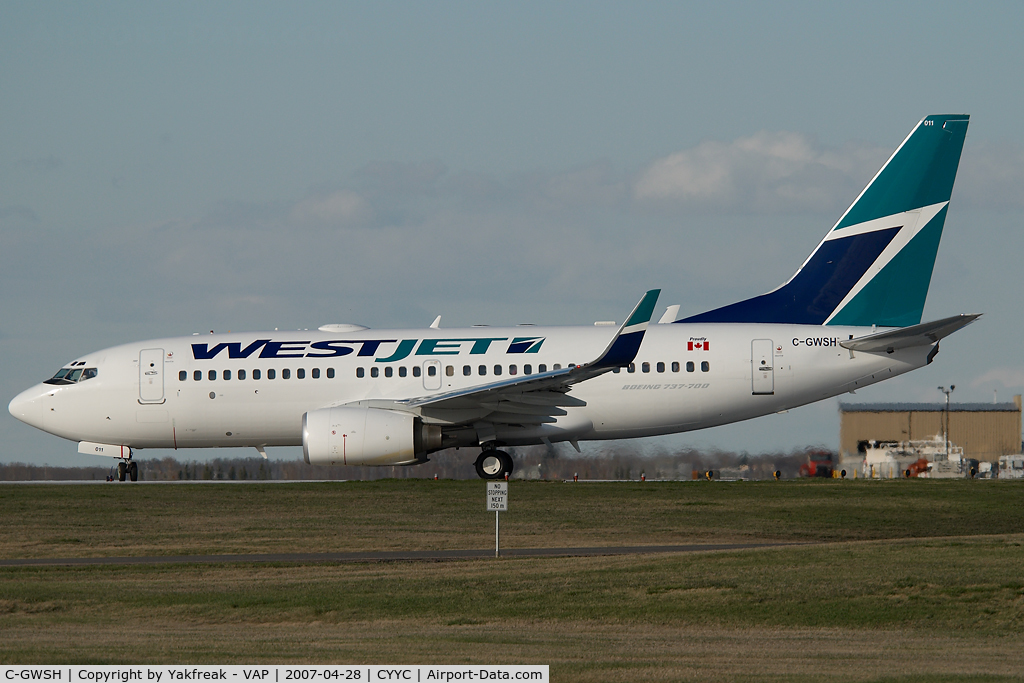 C-GWSH, 2002 Boeing 737-76N C/N 29886, Westjet Boeing 737-700