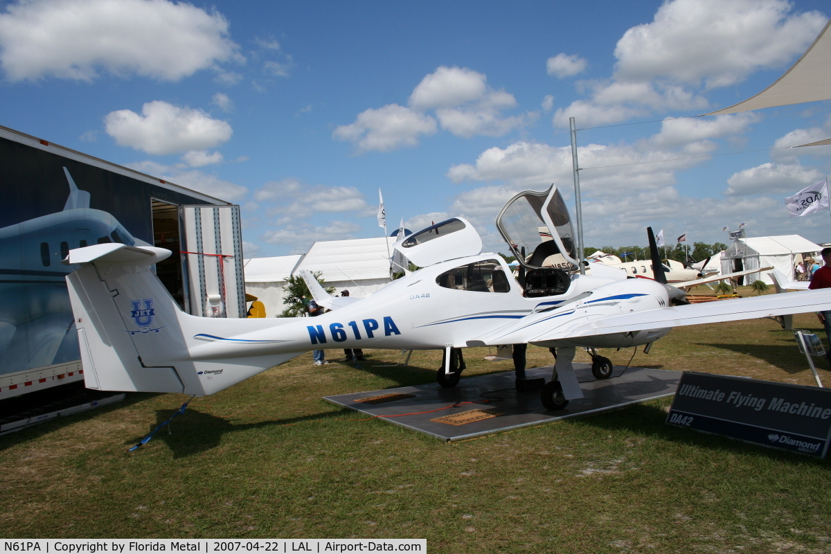 N61PA, 2006 Diamond DA-42 Twin Star C/N 42.AC021, DA42