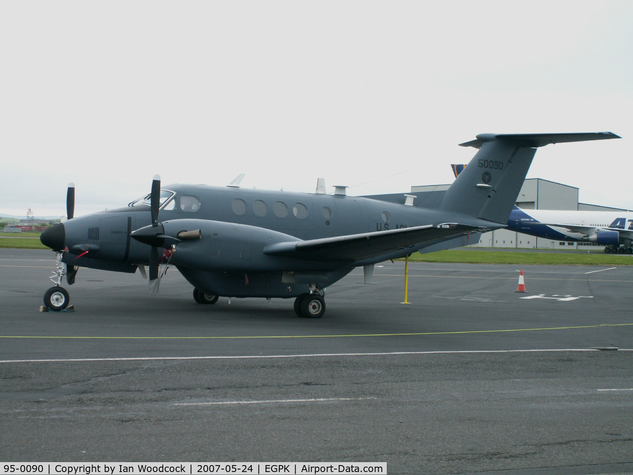 95-0090, 1995 Beech C-12R Huron C/N BW-018, Beech RC-12/US Army/Prestwick