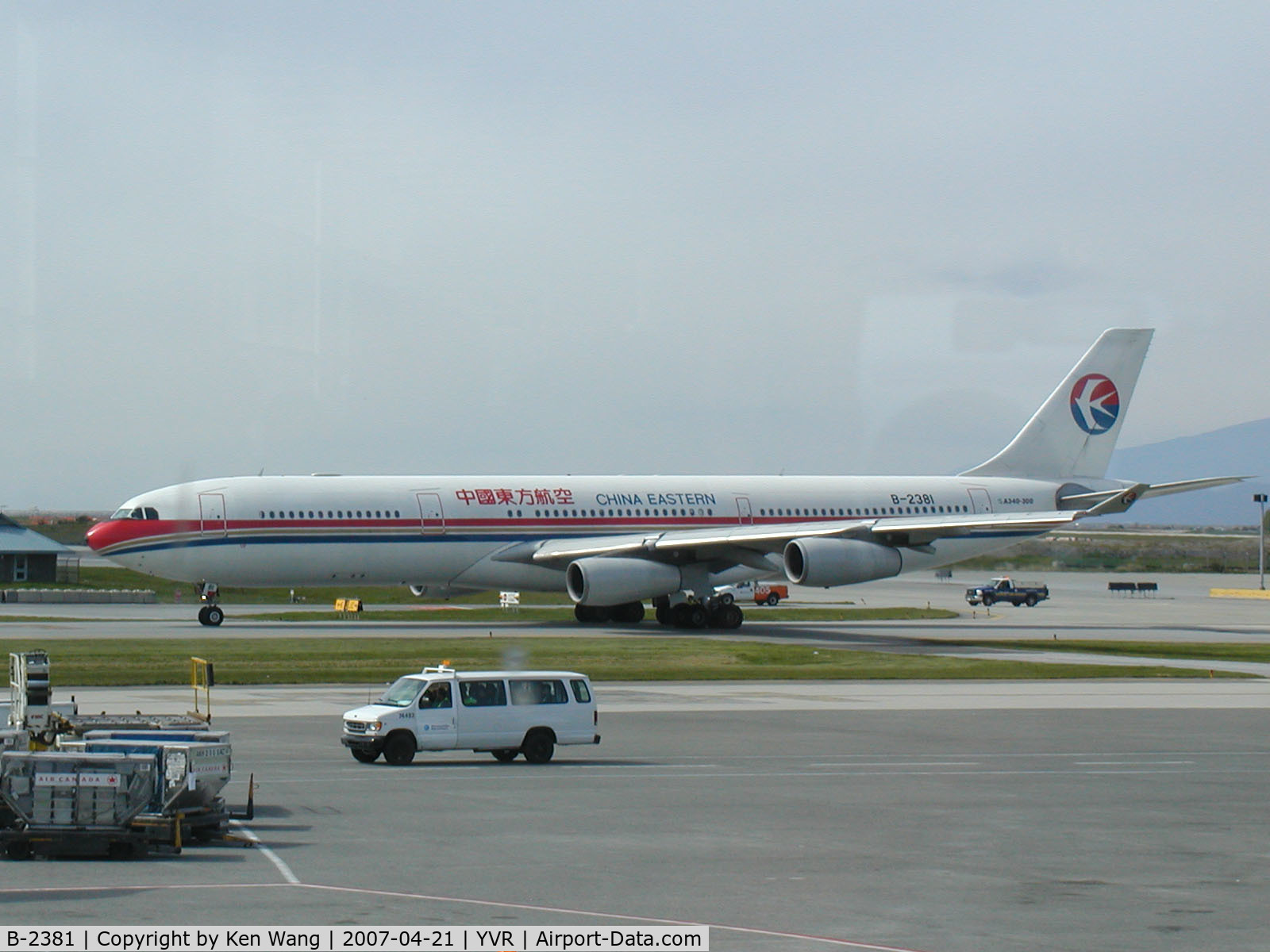 B-2381, 1996 Airbus A340-313X C/N 131, China Eastern Airbus A340 at Vancouver International