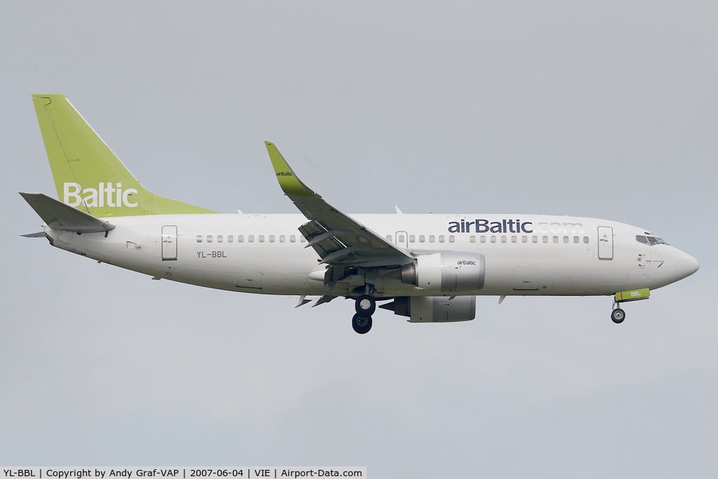 YL-BBL, 1998 Boeing 737-33V C/N 29334, Air Baltic B737-300