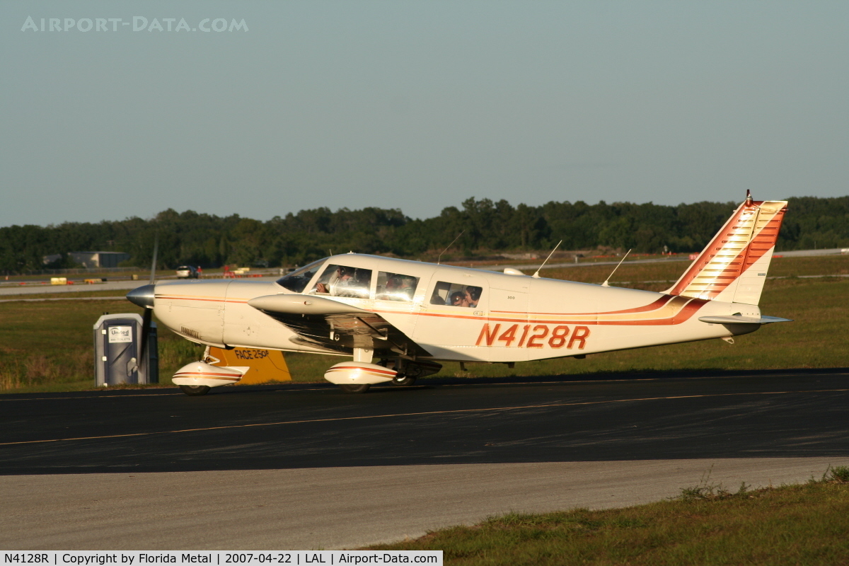 N4128R, 1968 Piper PA-32-300 Cherokee Six C/N 32-40446, PA-32-300