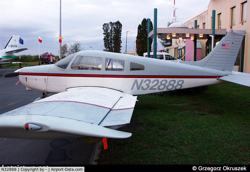 N32888, 1974 Piper PA-28-151 C/N 28-7515270, -