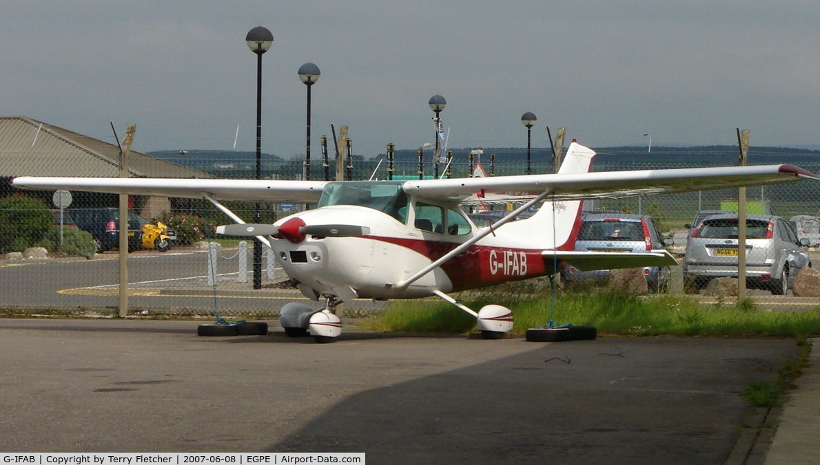 G-IFAB, 1979 Reims F182Q Skylane C/N 0127, Cessna F182Q