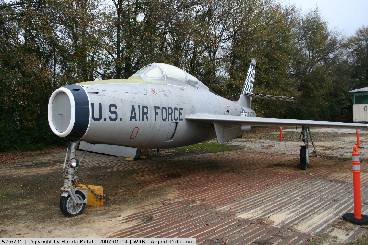 52-6701, 1952 Republic F-84F Thunderstreak C/N Not found 52-6701, F-84