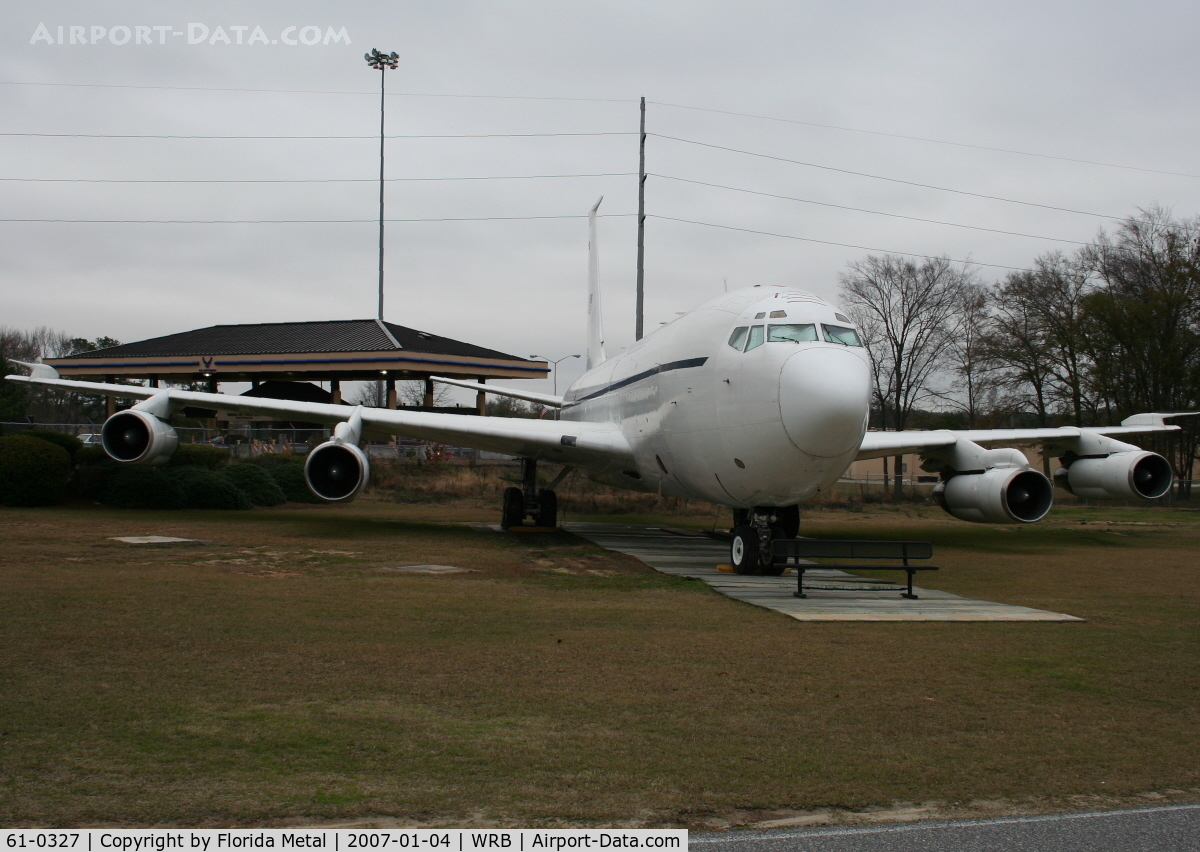 61-0327, 1961 Boeing EC-135N Stratolifter C/N 18234, EC-135