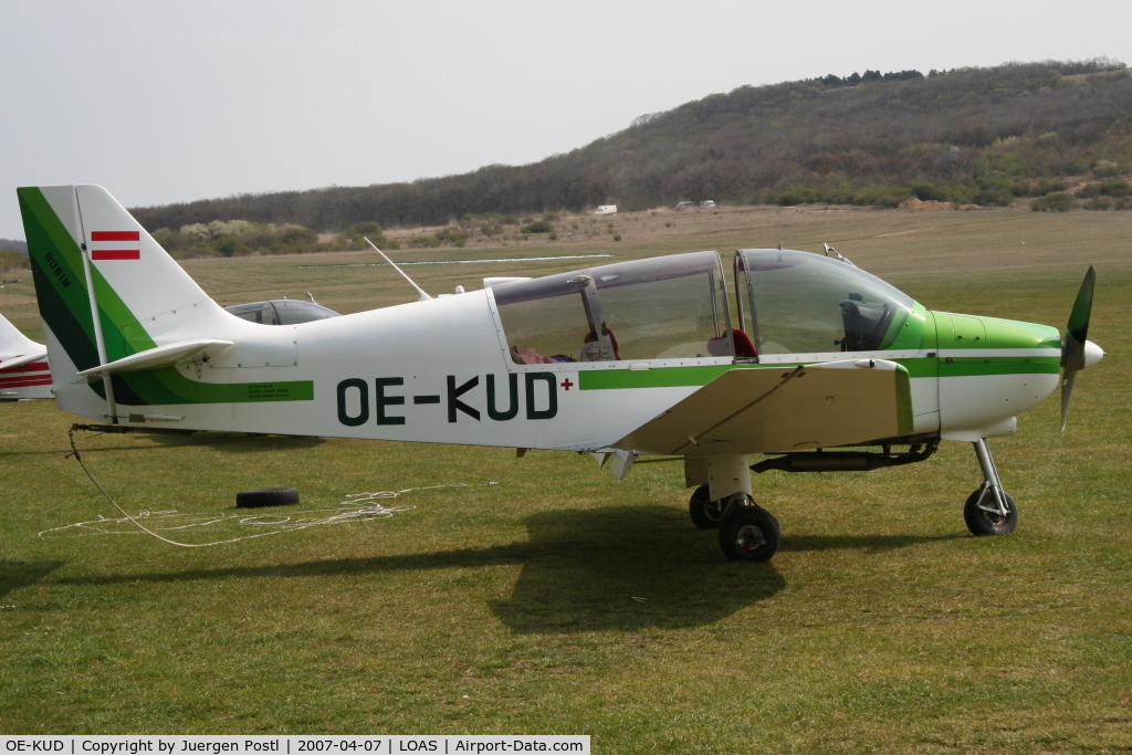 OE-KUD, Robin DR-400-180R Remorqueur Regent C/N 1447, Avions Pierre Robin DR 400/180R