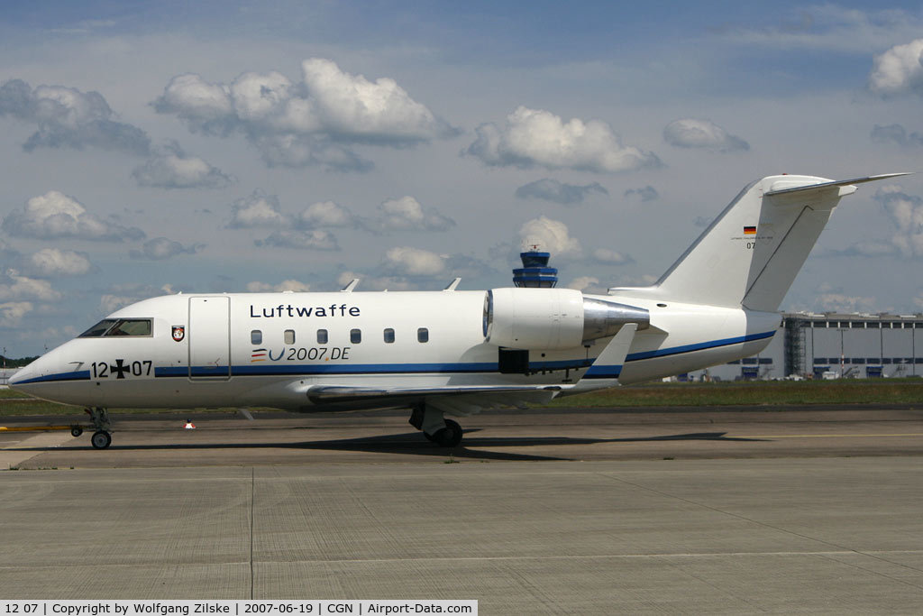 12 07, 1986 Canadair Challenger 601 (CL-600-2A12) C/N 3059, visitor