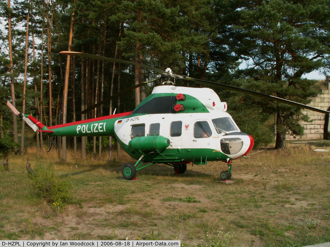 D-HZPL, Mil Mi-2 C/N 569342085, Mil Mi-2/Finow-Brandenburg