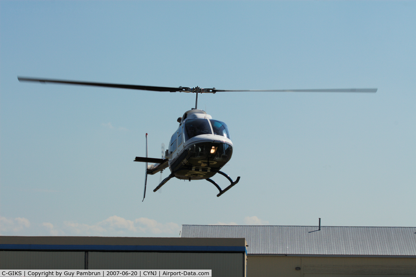 C-GIKS, 1974 Bell 206B JetRanger C/N 1483, Coming in to roost