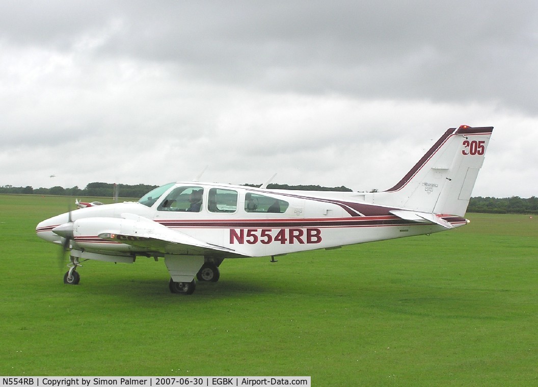 N554RB, 1978 Beech E-55 Baron C/N TE1141, Baron taking part in Air Racing at Sywell
