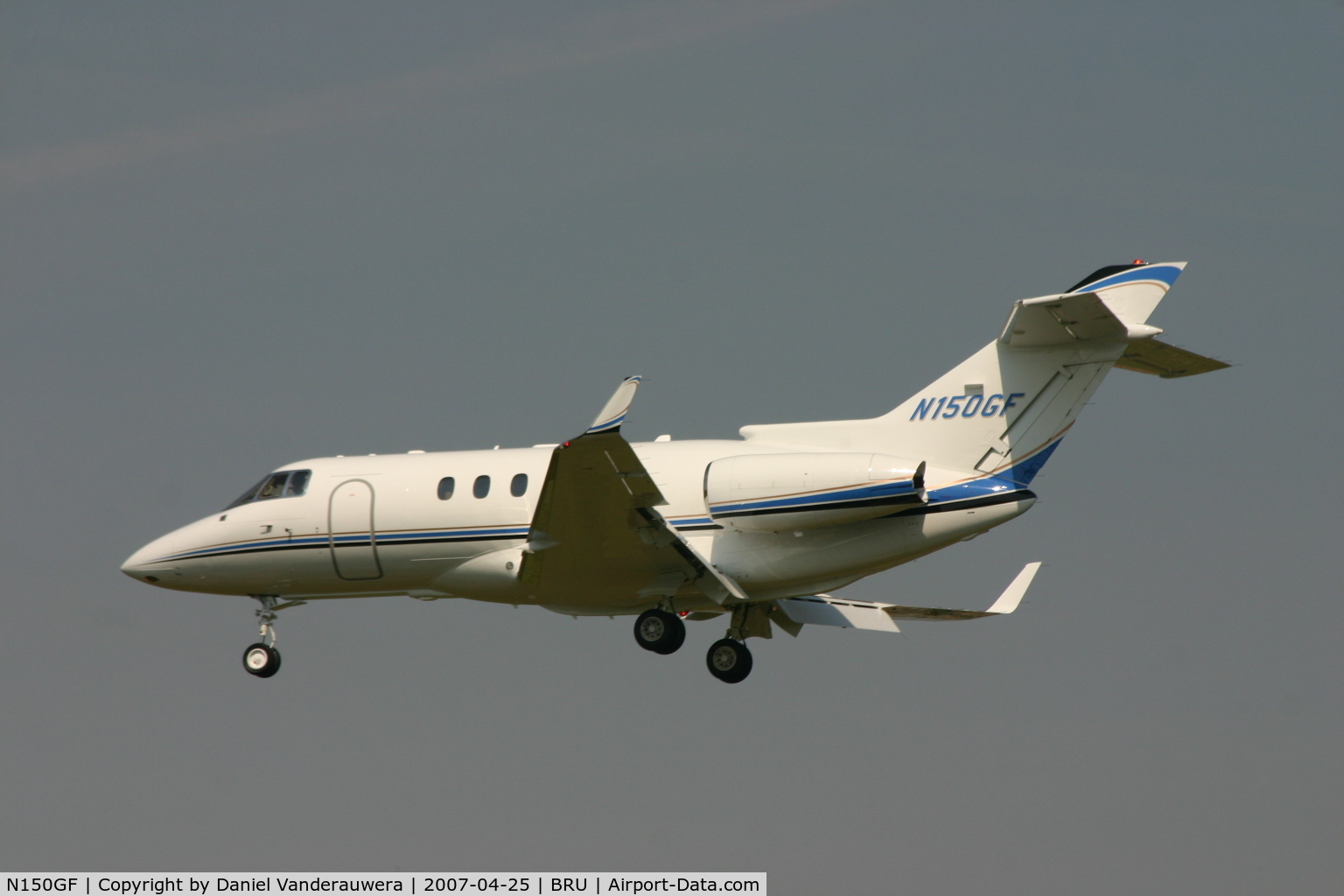 N150GF, 2006 Raytheon Hawker 850XP C/N 258823, do not worry for the spotters, this (private) dog is not dangerous