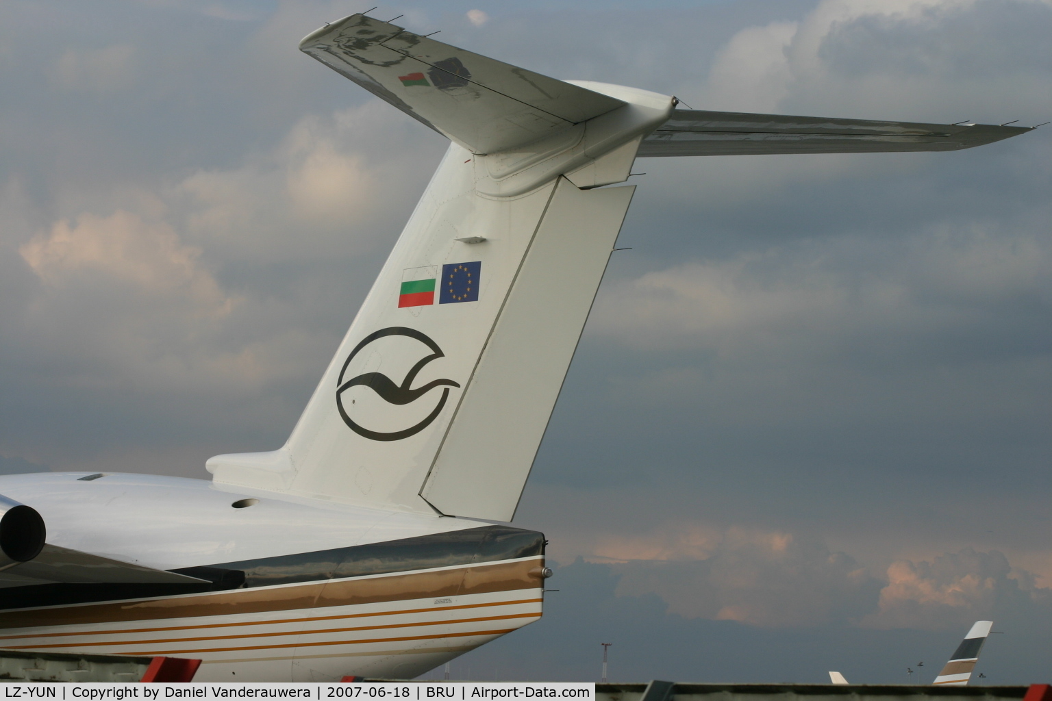 LZ-YUN, 2005 Bombardier Challenger 604 (CL-600-2B16) C/N 5508, close-up of tail