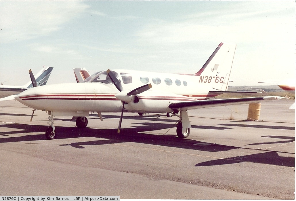 N3876C, 1979 Beech B-60 Duke C/N P-513, N3876C back in the 1980's as a Cessna 421 prior to deregistration
