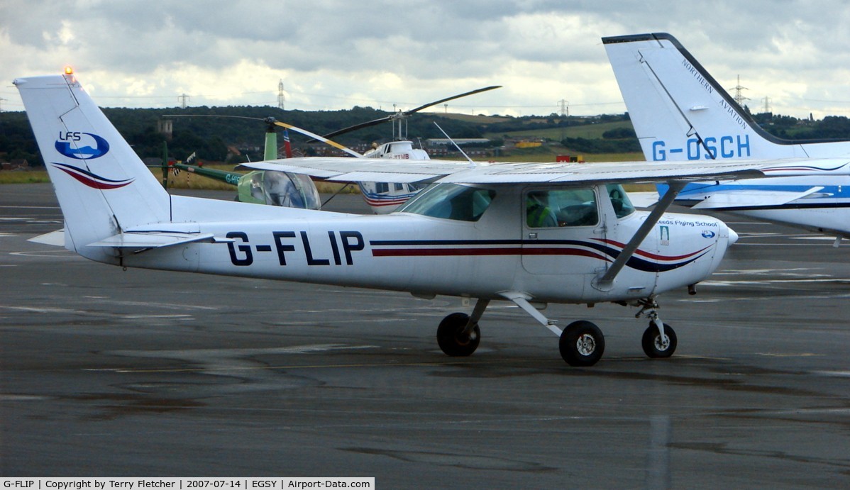 G-FLIP, 1981 Reims FA152 Aerobat C/N 0375, Cessna FA152