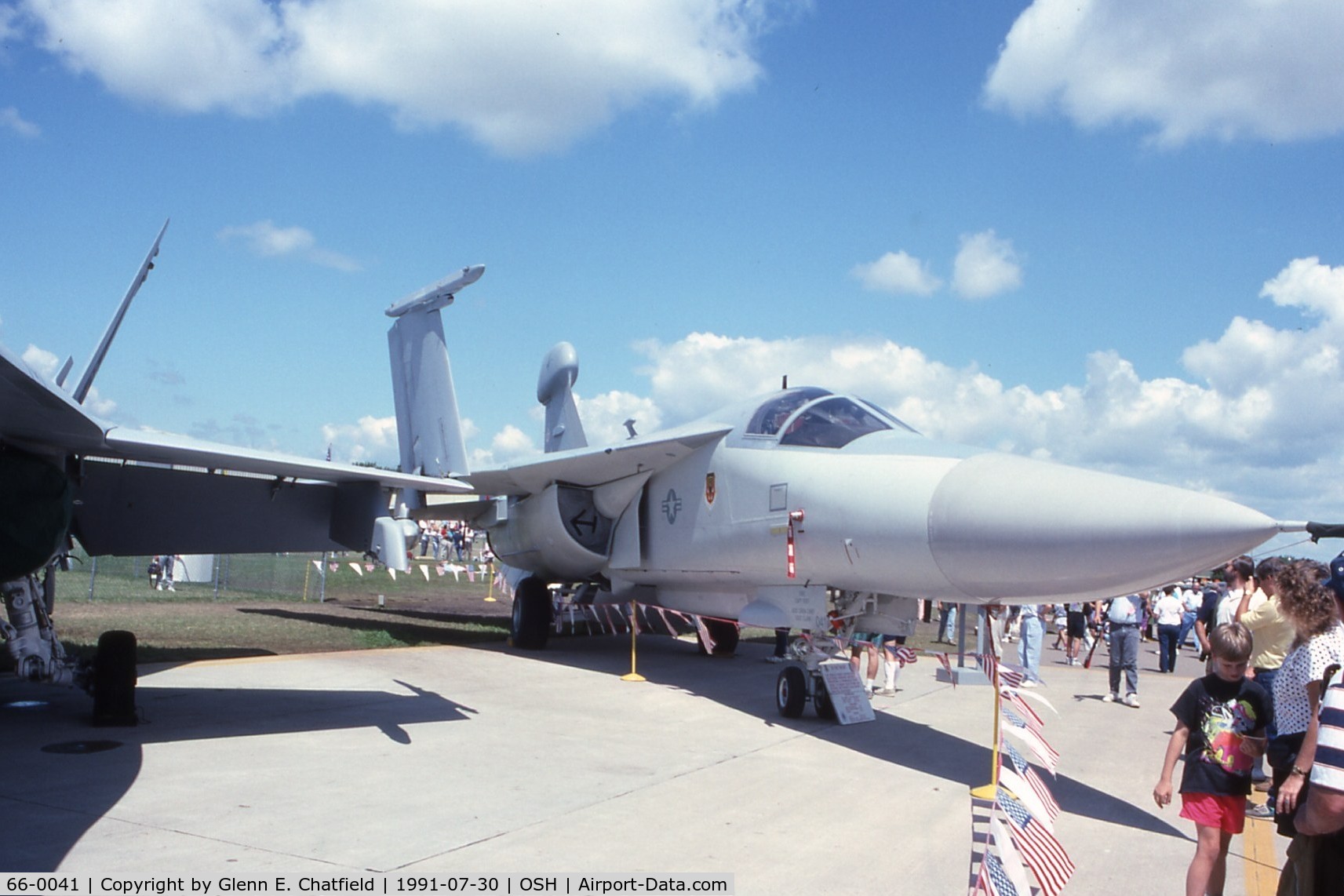 66-0041, General Dynamics EF-111A Raven C/N EF-02, EF-111A at the EAA Fly In