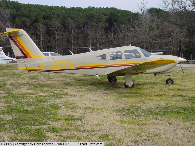 F-GEFA, Piper PA-28RT-201T Arrow IV C/N 28R8231036, PA 28 RT 201 T. Flying Sabaudia. February 2003.