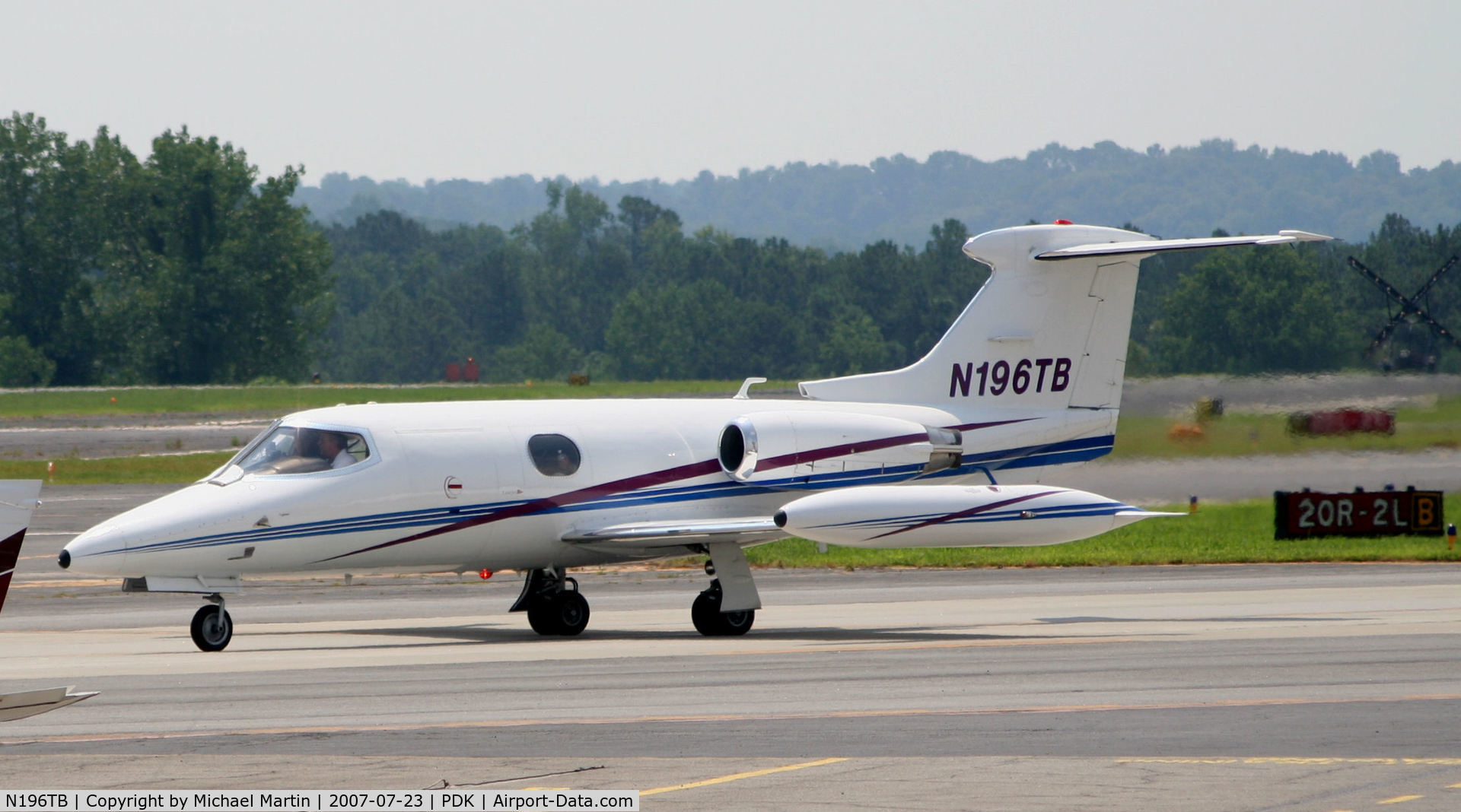 N196TB, 1969 Learjet 24B C/N 196, Taxing to Jet Fueling