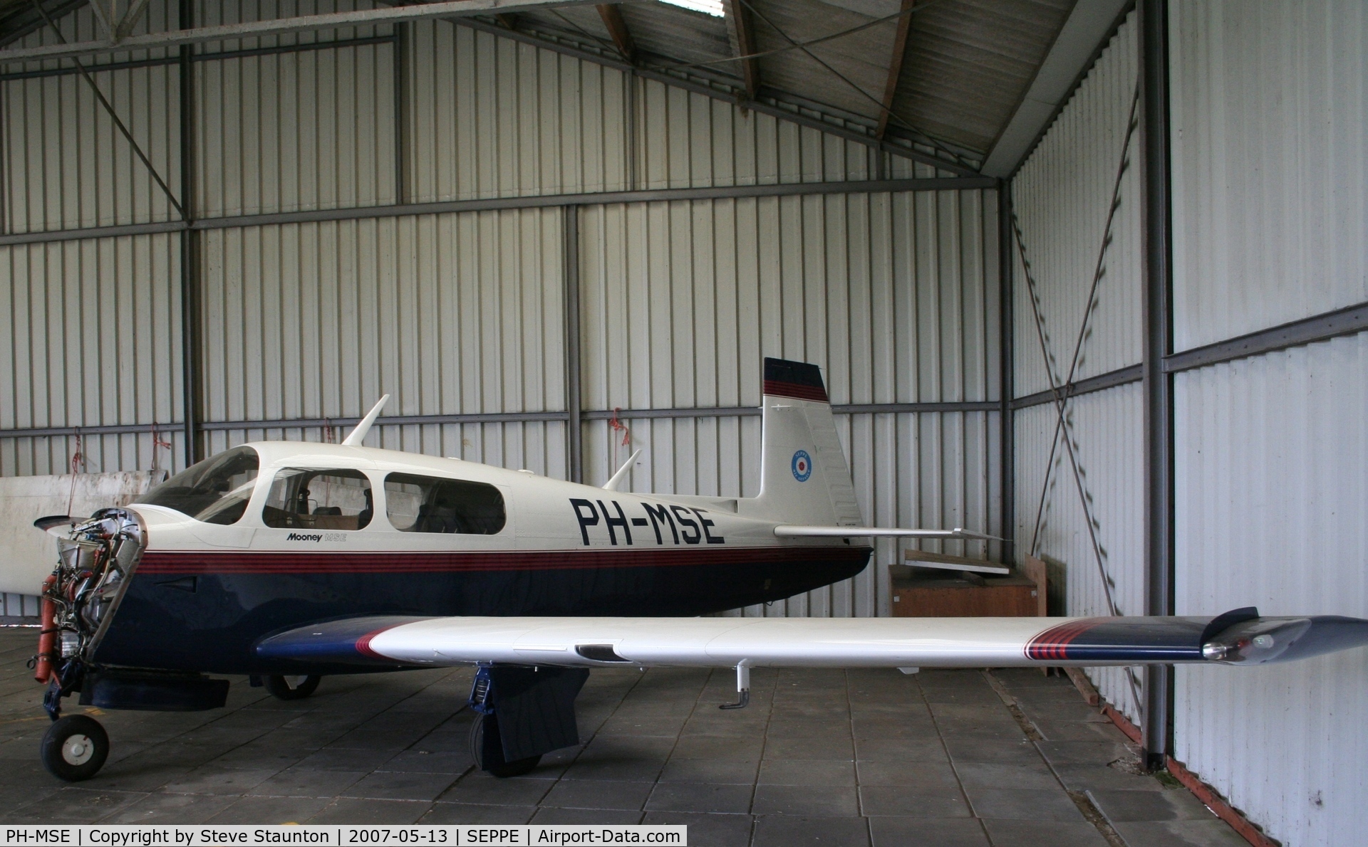 PH-MSE, 1995 Mooney M20J 201 C/N 24-3359, Taken on a Aeroprint tour @ Seppe