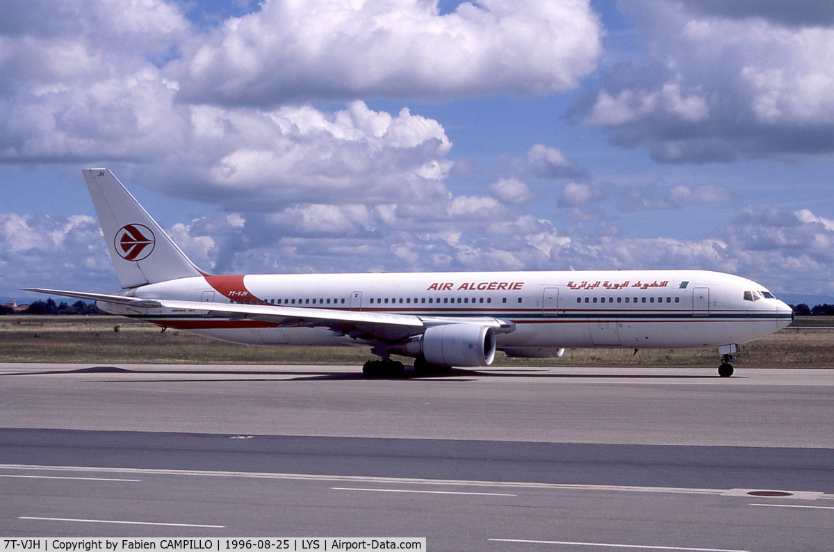 7T-VJH, Boeing 767-3D6 C/N 24767-323, Air Algerie